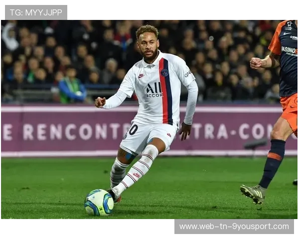 法甲巴黎中场精确分球,锋线接连冲击