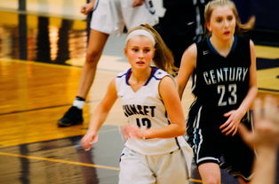 九游体育-中国篮球青少年篮球普及与校园篮球发展策略，《中国青少年篮球训练教学大纲》